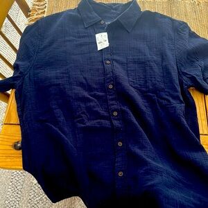 J Crew Navy Blue 

Size - Large 

Brand New 

Reg $89.50